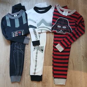 Bundle of Hanna Andersson Long John Star Wars pajamas size 6/7